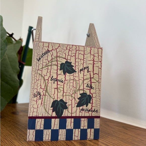 Home Interiors & Gifts Painted Basket Decor - Picture 2 of 7